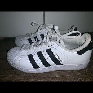 Adidas Superstar Sneakers